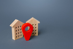 红色的位置销和房子位置概念结算跟踪互联网的事情城市导航定向越野比赛搜索为住房选项基础设施和周围的环境当地的搜索