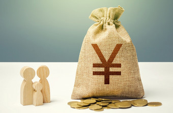 元日元钱袋与钱和家庭雕像金融支持为社会机构投资人类资本文化和社会项目提供援助公民