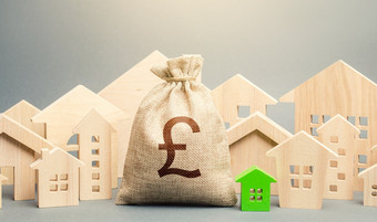 英国英镑英镑钱袋和城市房子数据城市市政预算购买真正的房地产公平价格发展改造建筑投资成本生活财产税