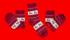集三个红色的圣诞节袜子