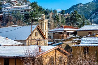 山风景如画的村卡科佩特里亚雪一天尼科西亚区塞浦路斯山风景如画的村卡科佩特里亚雪一天尼科西亚区塞浦路斯