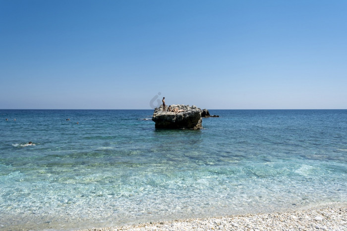 珀利翁山达穆查里海滩希腊月风景如画的达穆图片