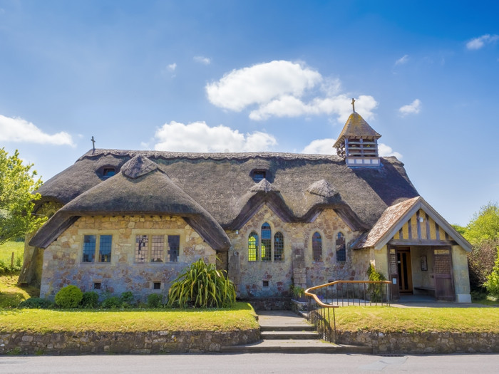 英语小屋教堂的农村的岛怀特岛英格兰图片