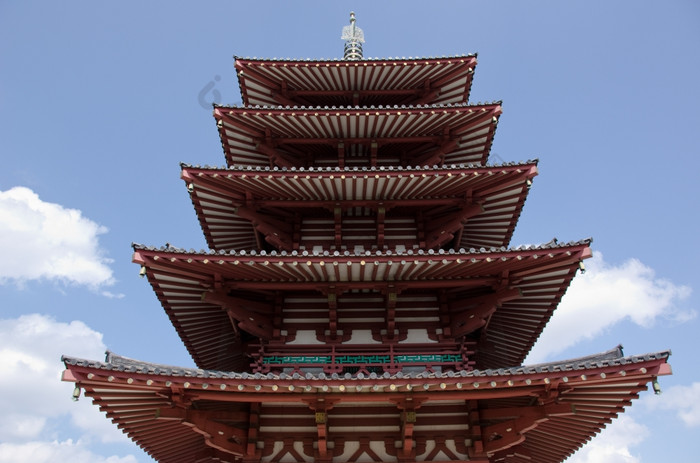 五个层宝塔的四天王寺寺庙大阪五个层宝塔的四天王寺寺庙大阪日本