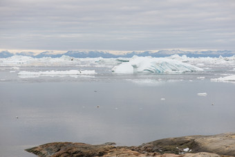 <strong>北极</strong>景观格陵兰岛<strong>北极</strong>景观格陵兰岛周围伊卢利萨特与<strong>冰山</strong>而且山