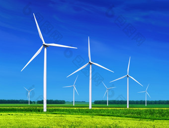 绿色草地与风<strong>涡轮机</strong>生成电