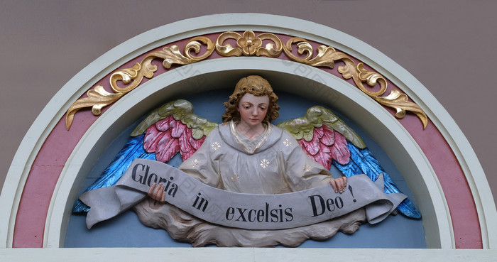 天使与格洛里亚2015: 2迪奥横幅基督诞生场景祭坛的装饰品的教堂圣马太福音斯蒂塔尔克罗地亚