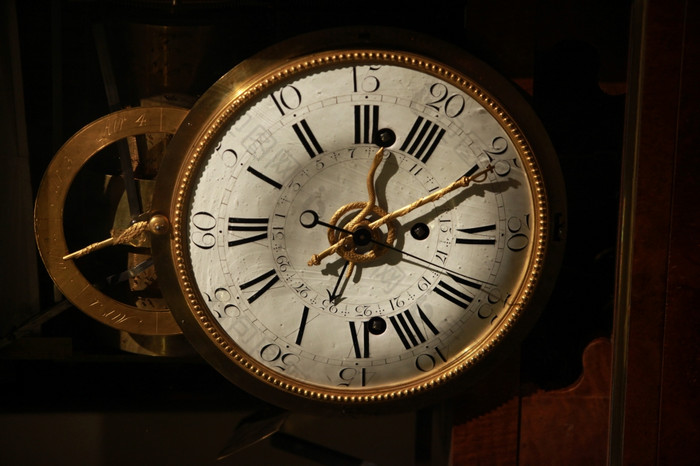 古董时钟