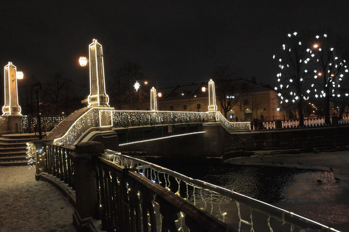 桥照明假期圣诞节晚上彼得堡桥照明假期圣诞节