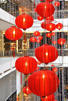 购物购物中心装饰与灯笼为中国人新一年