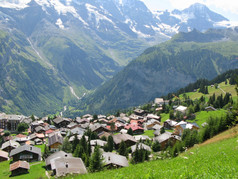 Muerren著名的瑞士滑雪度假胜地