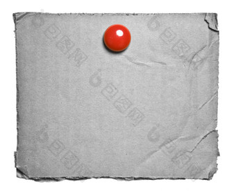撕裂纸板与红色的剪辑孤立的白色准备好了为你的消息