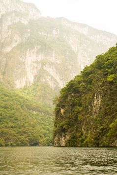 河燃烧器峡谷墨西哥美丽的视图河燃烧器峡谷恰帕斯州墨西哥