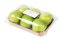 包装和标签绿色苹果孤立的白色背景