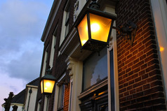灯笼外观的房子荷兰小镇洛宁荷兰
