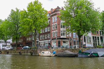 阿姆斯特丹荷兰6月船运河阿姆斯特丹荷兰