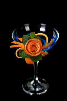 艺术橙色-水果雕刻如何使柑橘类装饰设计为喝