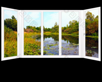 窗口俯瞰的夏天池塘窗口俯瞰的景观与夏天池塘