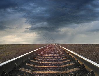 Cloudscape与Rails会走了<strong>的雷声</strong>云Cloudscape与Rails会走了<strong>的</strong>黑暗<strong>雷声</strong>云