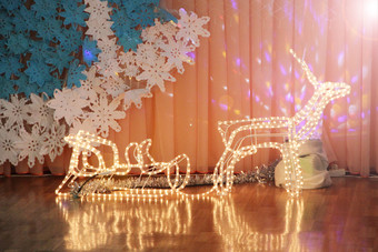 仙女鹿使从加兰与雪橇圣诞节装饰节日大厅圣诞节和新一年rsquo冬天假期灯加兰灯玩具新一年rsquo夏娃快乐新一年和圣诞节节日灯仙女鹿使从加兰与雪橇圣诞节装饰节日大厅