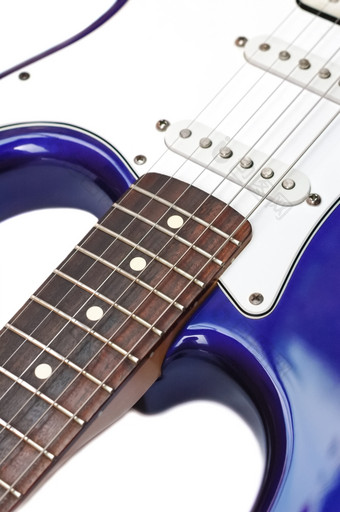 午夜蓝色的电吉他与紫檀指板