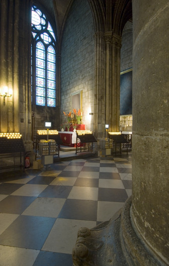 神社的我们的爵士<strong>巴黎</strong>法国与纪念蜡烛而且小坛的绘画被遮挡的为科皮莱特原因