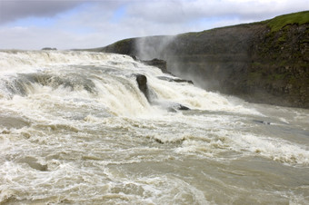 关闭视图一个冰岛rsquo大多数令人印象深刻的水瀑布的黛蒂福斯立方米水障碍下来通过的高而且宽瀑布