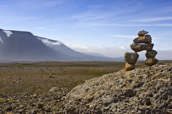 瓦尔达石头男人。象征着安全起旅程经常遇到的粗糙的冰岛室内一些rsquo只是堆栈岩石其他人的完美的平衡在的火山石头代表Zen