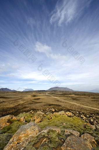 的<strong>表格</strong>山而且的火山的卡特拉<strong>系统</strong>冰岛与的空贫瘠的熔岩字段的Middalsfjall地区