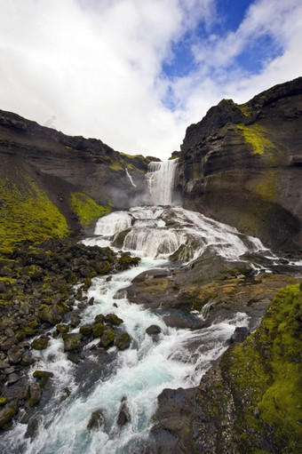 关闭的Ofaerufosswaterfal的<strong>火热</strong>火山峡谷冰岛rsquo兰德曼纳劳卡国家公园