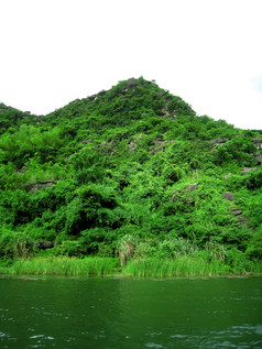 景观与moutain和河页安保兵越南