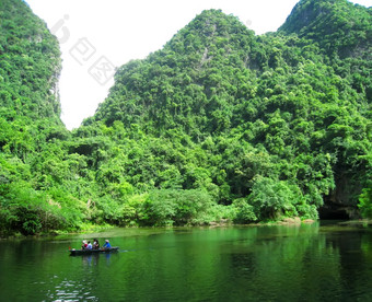 <strong>安保</strong>兵越南7月身份不明的游客页7月页的风景优美的区域排名特殊的越南