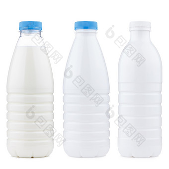 不同的塑料乳制品产品瓶集孤立的白色背景