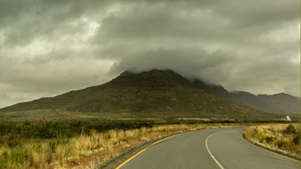 高速公路切割通过的<strong>风景</strong>如画的<strong>风景</strong>的西方角地区南<strong>非洲</strong>