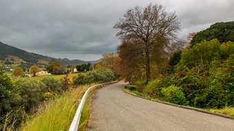 小沥青路切割通过的<strong>风景</strong>如画的<strong>风景</strong>的西方角地区南<strong>非洲</strong>