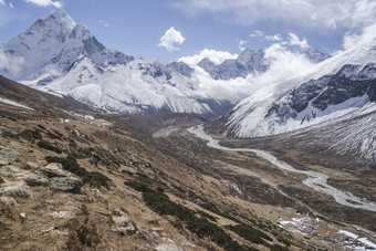但达布拉姆峰会和pheriche谷珠穆朗玛峰基地营长途跋涉喜马拉雅山脉尼泊尔