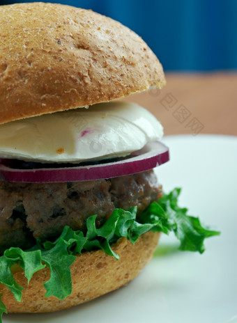 最终希腊汉堡美味的牛肉汉堡的希腊风格