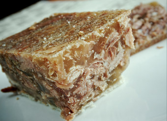 煎饼果子<strong>小牛</strong>肉冷减少菜使从<strong>小牛</strong>肉有时猪肉股票洋葱而且香料这样的allspicetraditional菜为圣诞节瑞典