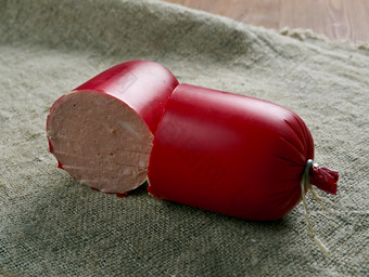法鲁科尔夫瑞典香肠使磨碎的混合物烟熏猪肉和牛肉小牛肉与土豆淀粉面粉洋葱盐和温和的香料