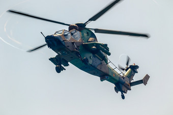 <strong>托</strong>雷的三月马拉加spain-jul直升机欧洲直升机公司老虎采取部分展览的航展上<strong>托</strong>雷的三月7月<strong>托</strong>雷的三月马拉加西<strong>班</strong>牙欧洲直升机公司ec -老虎