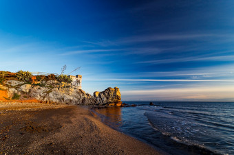 海滩托雷将塔的盐卡萨雷斯马拉加西班牙海滩托雷将卡萨雷斯马拉加西班牙