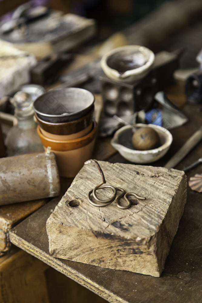 古董金属工具传统的工艺细节与金属老金属工具