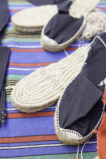 西班牙语鞋手工制作的鞋细节典型的和传统制造手工艺品