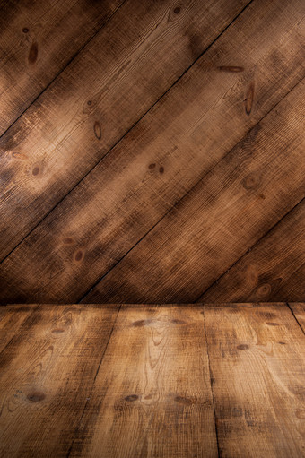 黑暗<strong>板材</strong>木地板上和墙纹理的角度来看背景为蒙太奇显示你的产品模拟模板为你的设计垂直视图黑暗<strong>板材</strong>木地板上和墙背景