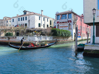 用凤尾船运送大运河贡多拉运动大运河威尼斯意大利
