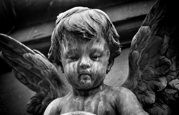 雕像婴儿天使的墓地墓地天使雕像