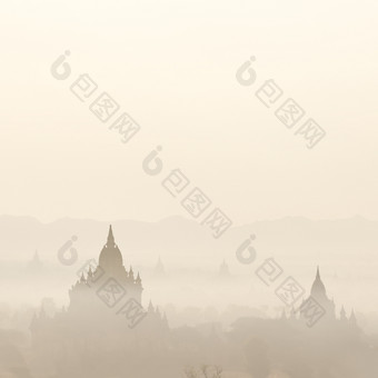 令人惊异的日出颜色而且轮廓古老的苏拉马尼而且塔BeikHmauk帕亚体<strong>系</strong>结构老<strong>佛</strong>教寺庙蒲甘王国缅甸缅甸旅行风景而且目的地