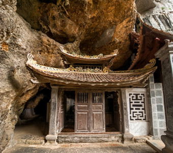 古老的佛教宝塔洞穴复杂的比奇盾<strong>安保</strong>兵越南旅行目的地