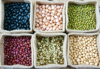 集合粮食绿色豆红色的豆大豆黑色的豆袋麦片产品健康的食物营养吃而且纤维食物