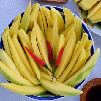 越南水果绿色芒果减少片受欢迎的热带水果丰富的维生素维生素胶原蛋白<strong>好</strong>为健康和冲动钙<strong>吸收</strong>